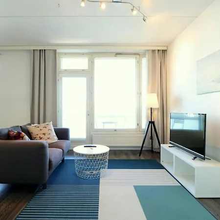 Convenient For 2 With Sauna In Vuosaari Apartment